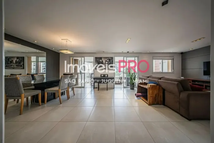 Apto de 128m2 com 3 dor, todos suites e 3 vagas no Vila Mariana