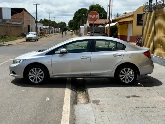 Honda Civic Sed. Lxl/ LXL SE 1.8 Flex 16V Aut. 2013