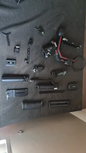vendo gimbal rs3 pro combo conta com raven eye e follow focus