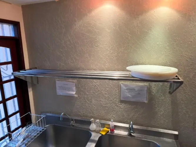 Prateleira Vazada de Parede em Aço Inox (Cozinha Industrial/Comercial) - 1.80 x 0.40