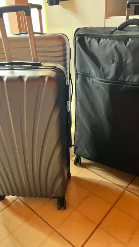 Malas para Despacho - Como Novas 