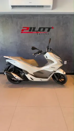 HONDA PCX 150 DLX 2019