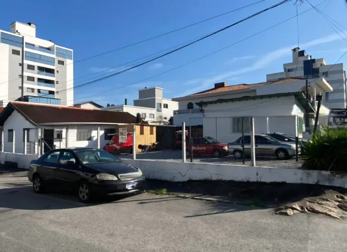 Terreno na Praia Comprida