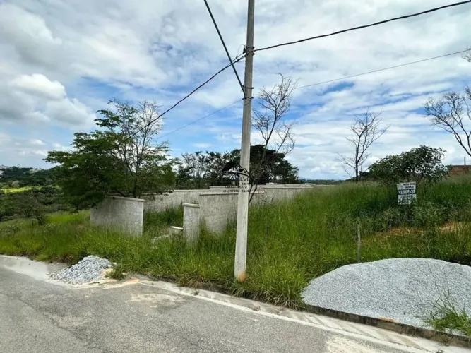 Lote à Venda no Bairro Tiradentes Betim/MG