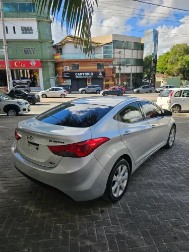 Hyundai Elantra GLS 1.8 16V Mec. 2012