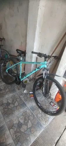 Bicicleta usada aro 29 em bom estado