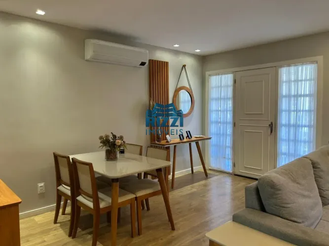 Casa à Venda no Condomínio Vale Suíço