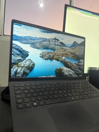 Notebook Dell Inspiron i5