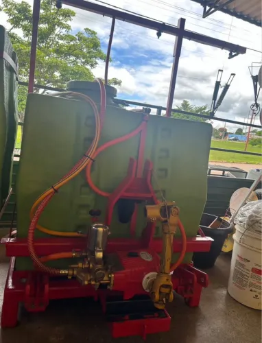 Pulverizador Agrícola De Trator