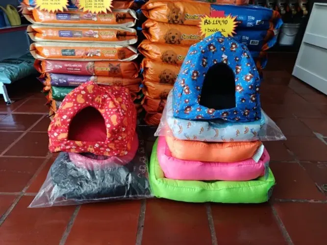 8 CAMINHAS PET