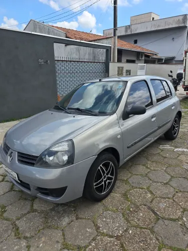 Renault Clio Campus Hi-flex 1.0 16V 5P 2010