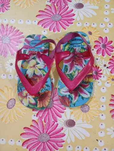 Chinelo de bebê Tam 22