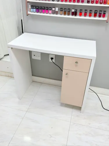 Mesa de manicure