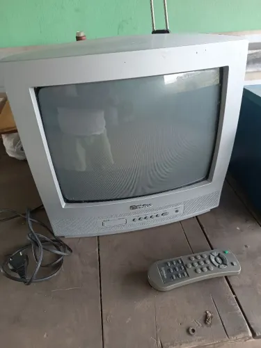 Tv 14"