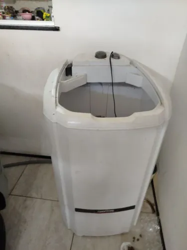 Vende - se um tanquinho