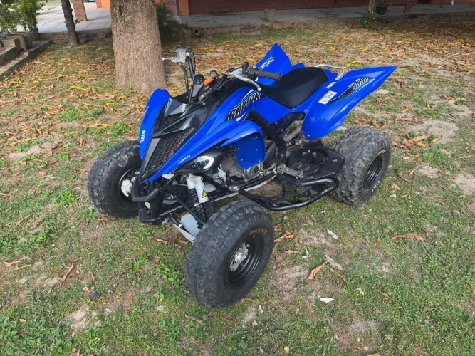 Quadriciclo yamaha raptor 700