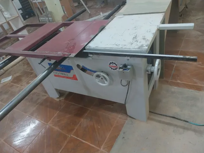 Serra esquadrejadeira maksiwa 2900 mm motor 3cv trifasico corte 45