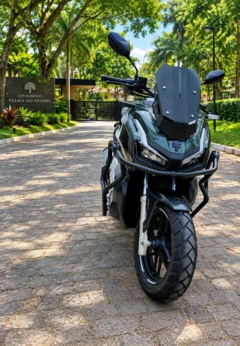 ADV 150 a mais top da categoria.