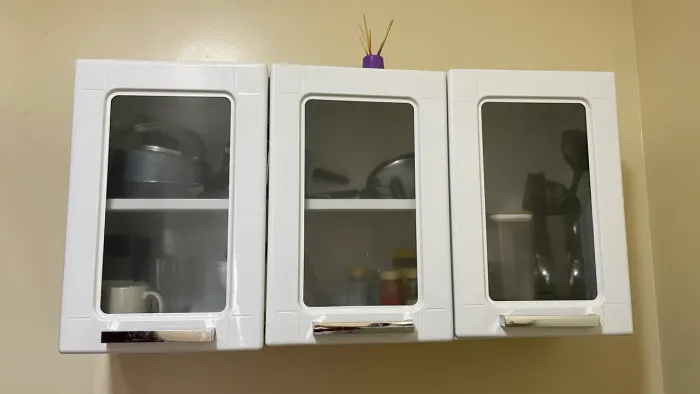 Guarda louças e utensílios 