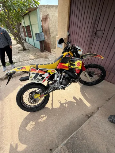 Rmx 250 e DT180 