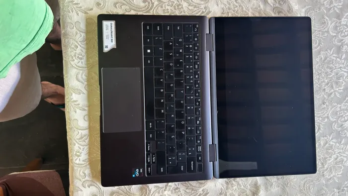 Galaxy book 3 360 Core i5