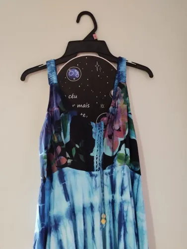 Vestido de praia novo