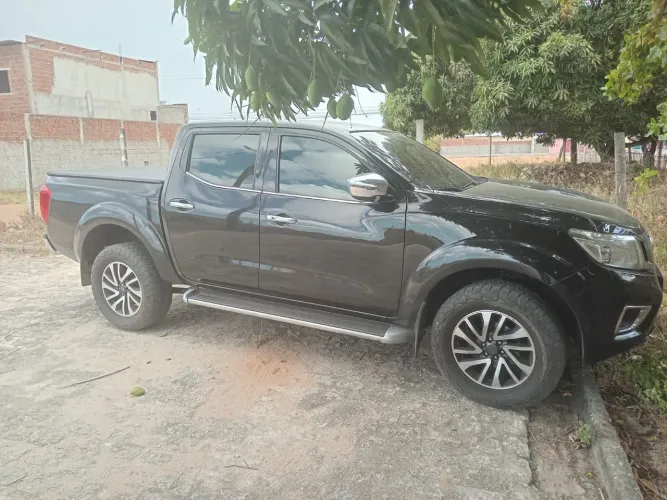 Nissan Frontier XE CD 4X4 2.3 Bi-TB Diesel Aut. 2022