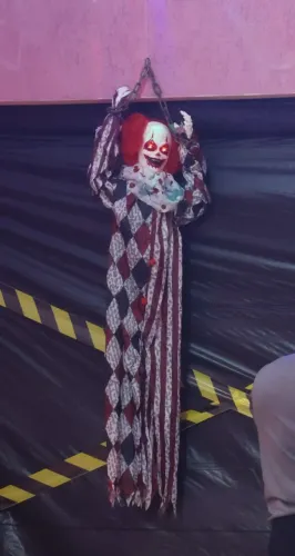 palhaço eletrônico halloween com luz, som e movimento