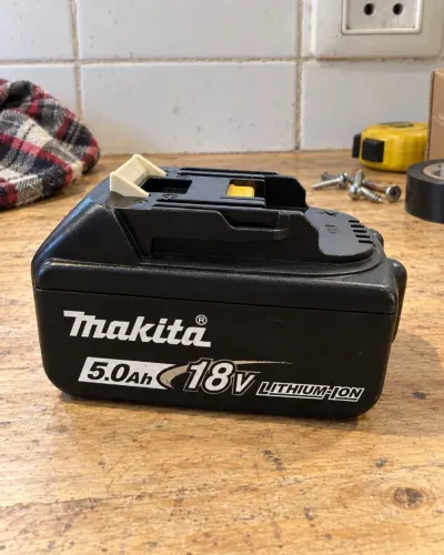 Makita BL1850B 5.0Ah 18V Bateria Usada Conservada Original - Retirada em Praia Grande