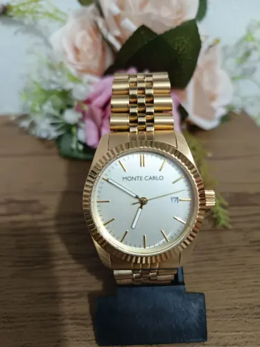 Monte Carlo 4024 dourado 