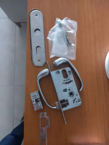 Fechadura Externa/Interna Papaiz cromada CX. 40