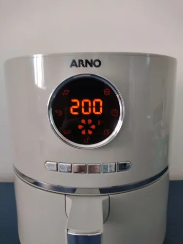 Air fryer Arno Ultra - Fritadeira sem óleo com 4,2L.
