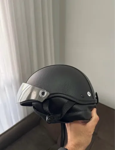 Capacete scooter elétrica M