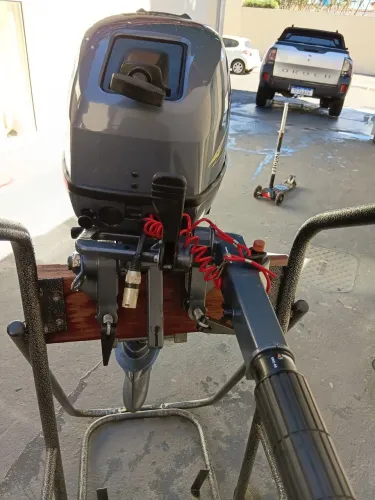 Motor yamaha 15HP Muito novo