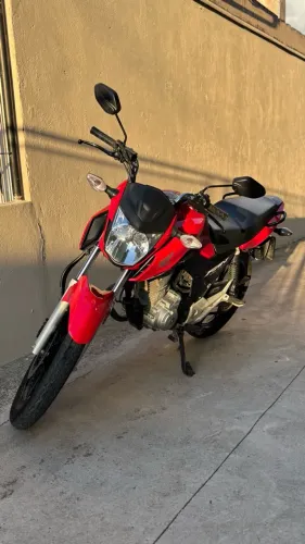 Honda CG 160 Fan 2022 Vermelha - 9.5 km
