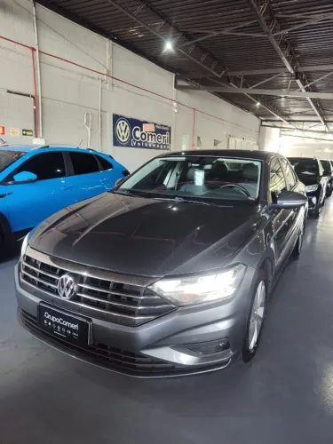 Volkswagen Jetta Comfortline 1.4 TSI 16V 4P Aut. 2018