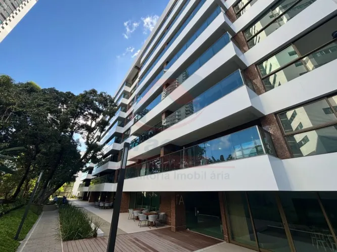 ARTHUR BRUNO SCHWAMBACH - Apartamento de Luxo em Casa Forte: 3 Quartos, 3 Suítes, 2 Vagas