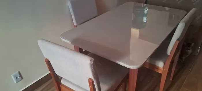 Tampo da mesa com vidro 4 lugares