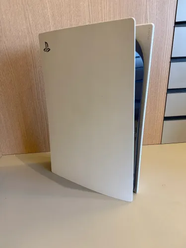 PLAYSTATION MIDIA FISICA - USADO NA PROMOÇÃO!!!!