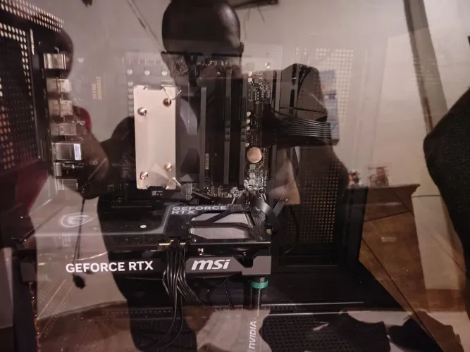 Pc gamer Ryzen 7 RTX 5060 Ti 16gb 
