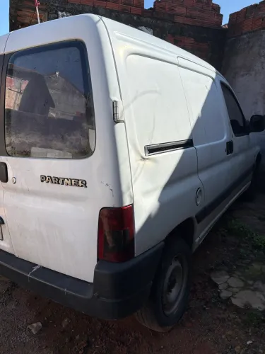 Peugeot Partner Furgão 1.8 3P 2001