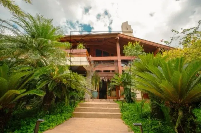 Casa de luxo à venda em Jurerê Internacional