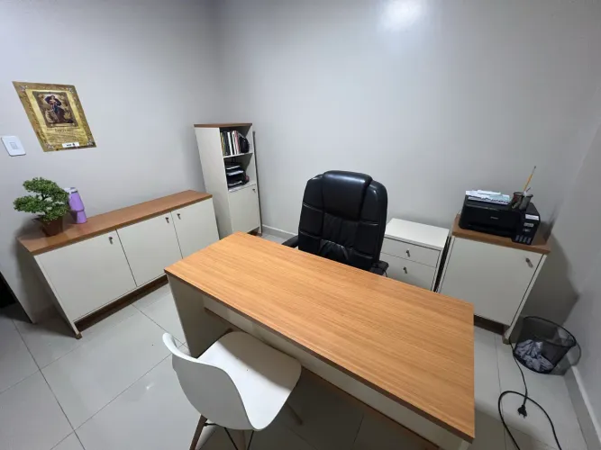 Conjunto de escritório completo 