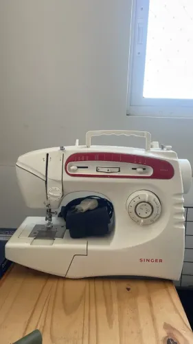 Máquina de Costura Singer 5417C - Robusta e Completa!