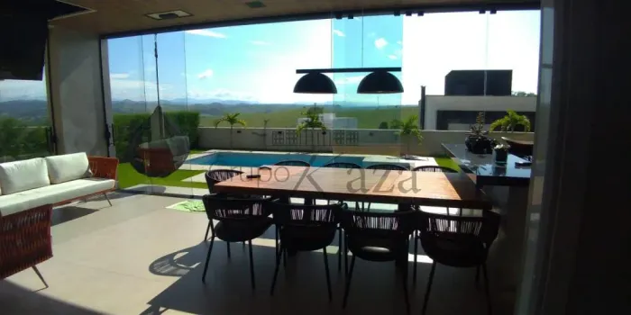 Oportunidade - Casa em Condomínio - Alphaville II - Urbanova - 4 Dormitórios Suítes - 330m