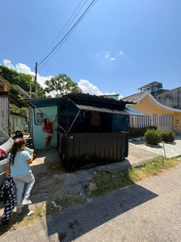 ? VENDE-SE - PONTO/BOX COMERCIAL ?