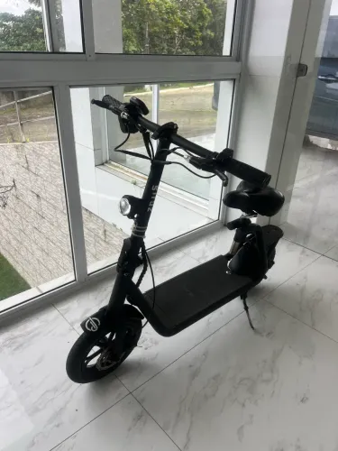 Scooter elétrica, patinete elétrico 1000 wats, estado novo