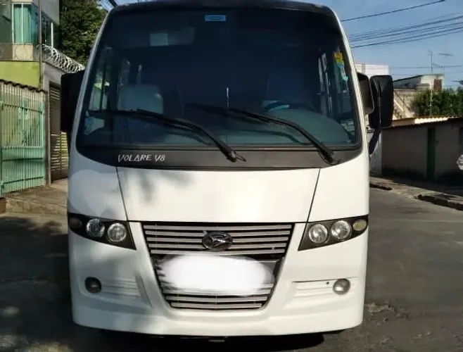 Vendo Micro ônibus V8 on ano 2007/2008<br>23 lugares reclinável