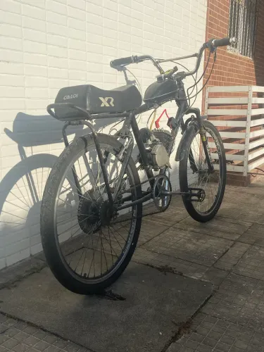 Bicicleta motorizada 80cc só aceito troca em outra bike ou vender por 1200