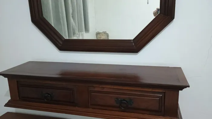 Peças de madeira de lei para quarto 